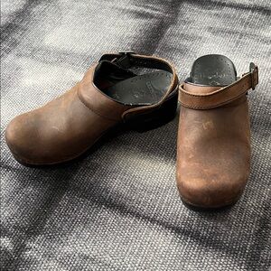 Women’s Dansko Leather Clogs, 39
